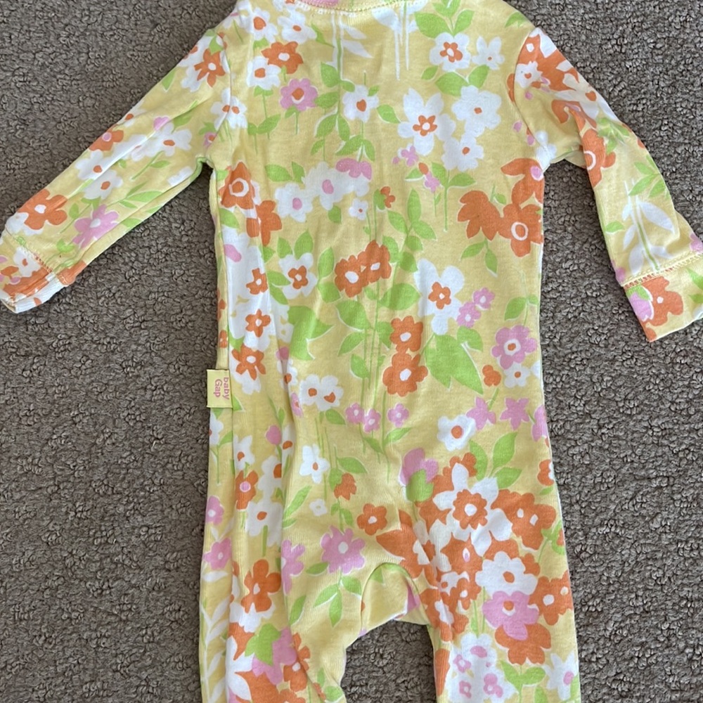 Baby gap floral onsie new up to 3 months - Picture 5 of 5